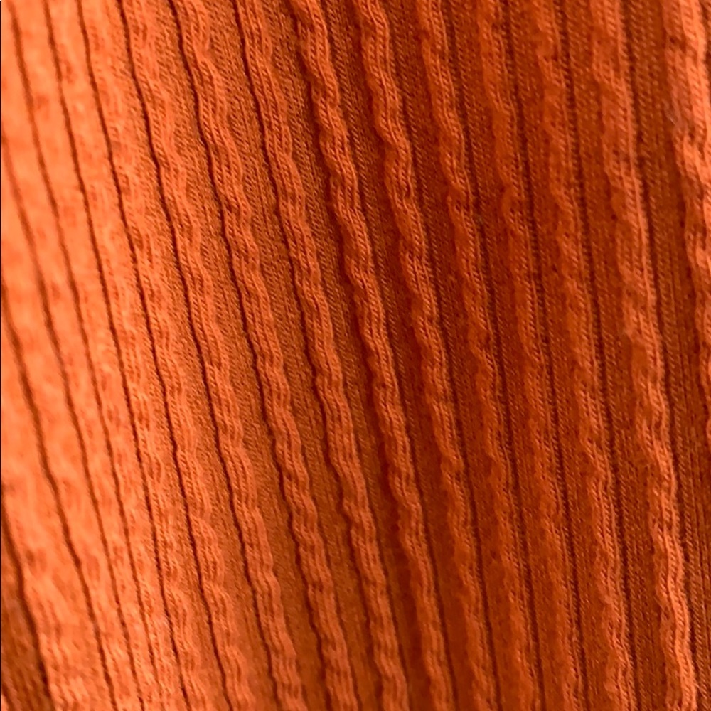 Olivia Rae Ribbed Longsleeve - Picture 2 of 3
